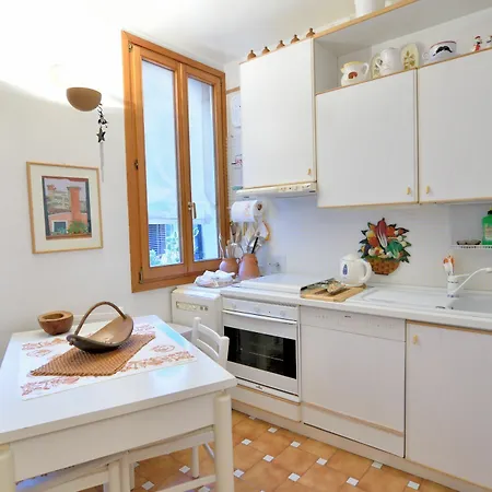Casa Marina Apartment *
